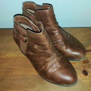 Yum women's ankle boots